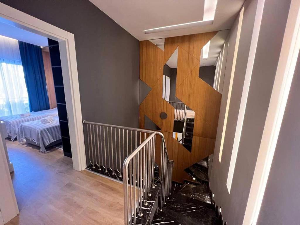 Sa Apartment! 2Bd Duplex On The Cleopatra Beach Daire