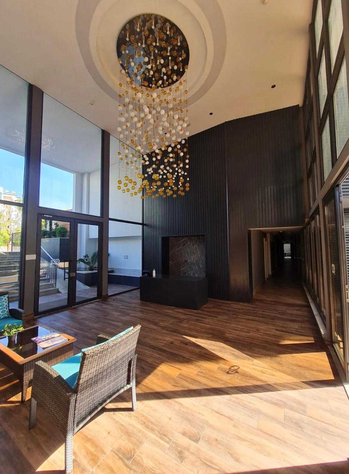 Sa Apartment! 2Bd Duplex On The Cleopatra Beach *