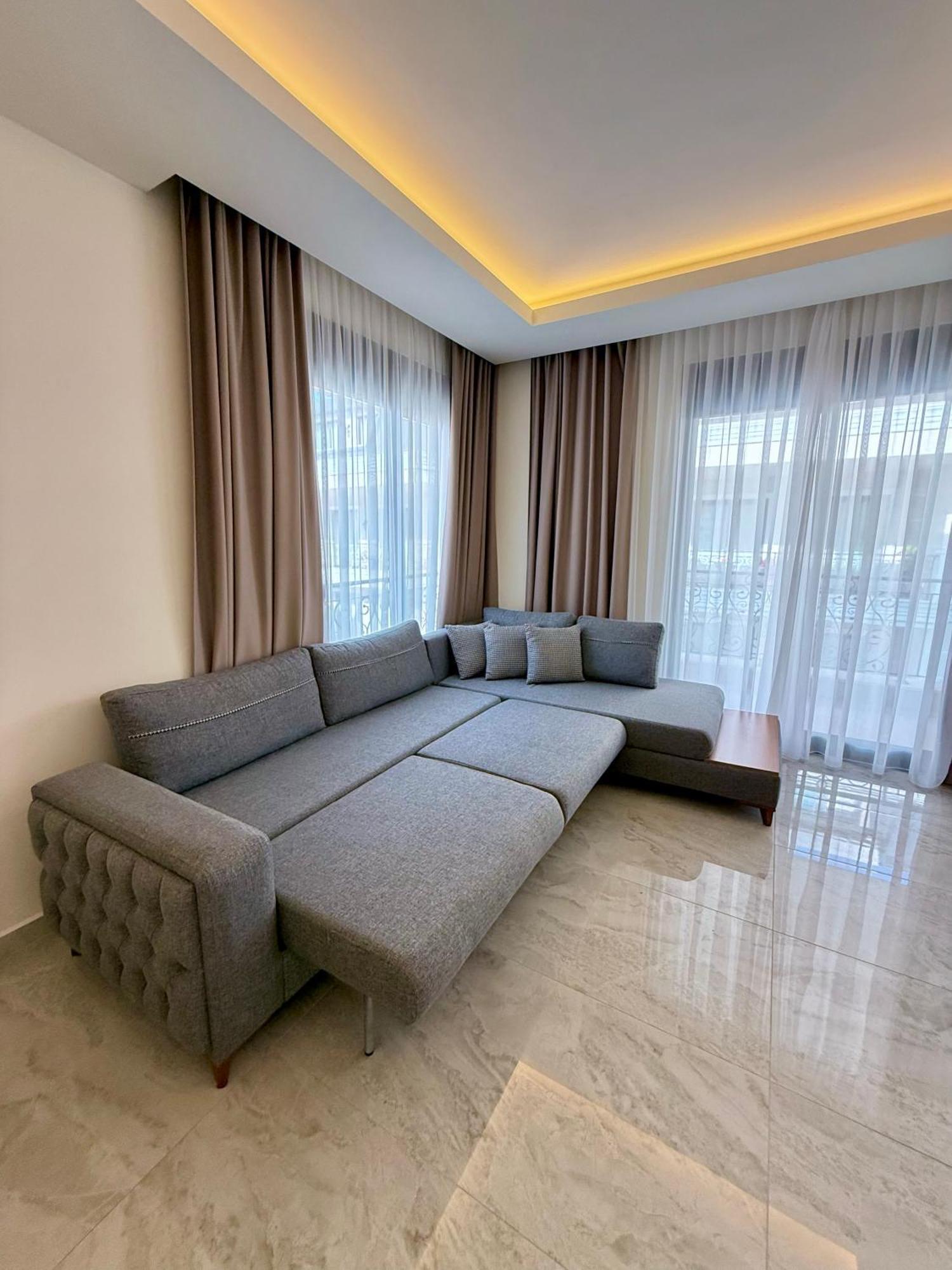 Sa Apartment! 2bd Duplex On The Cleopatra Apartment